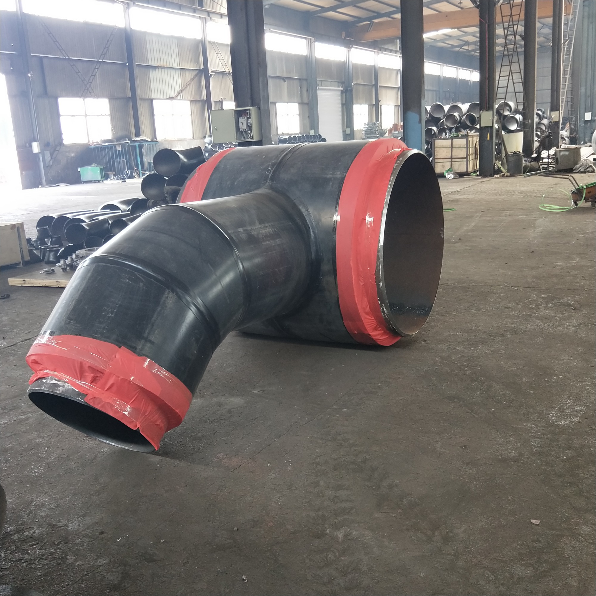 How to improve the circulation of carbon steel tee?