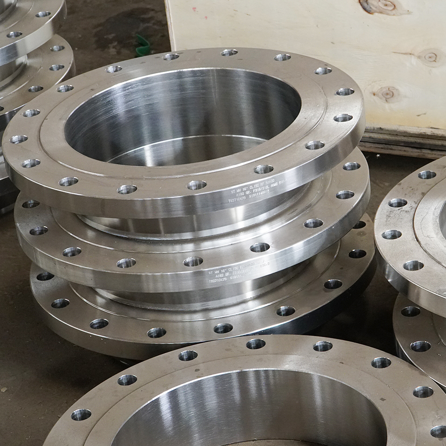 How can stainless steel flange prevent corrosion