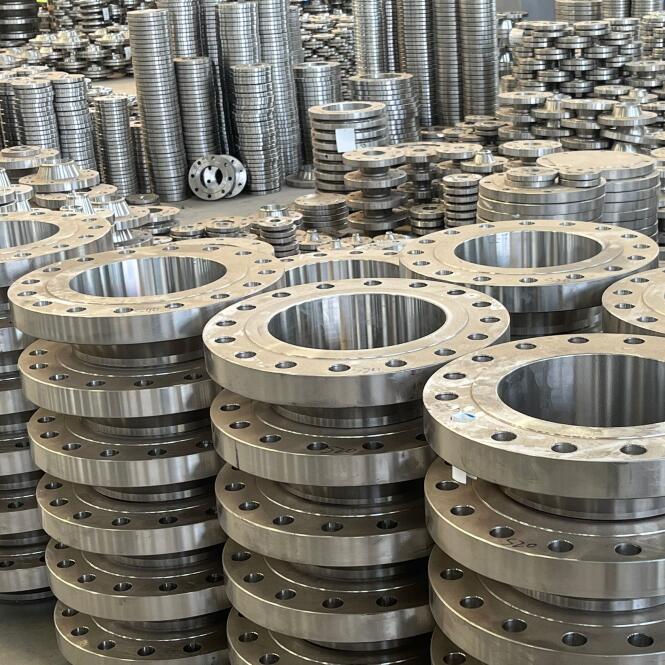 Introduction to the characteristics and application advantages of carbon steel flanges