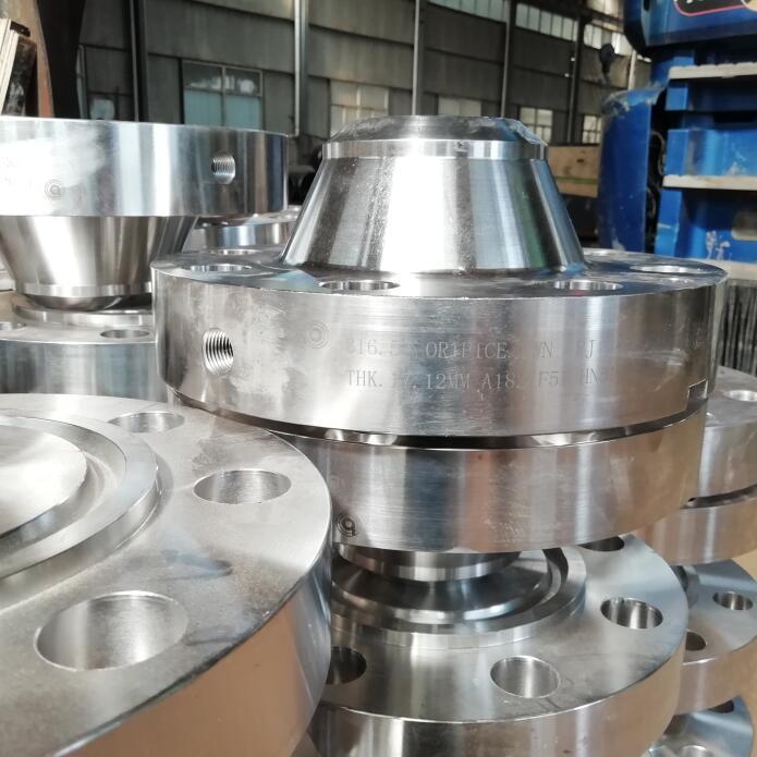 DIN 2633 PN16 RF Stainless Steel Weld Neck Flange