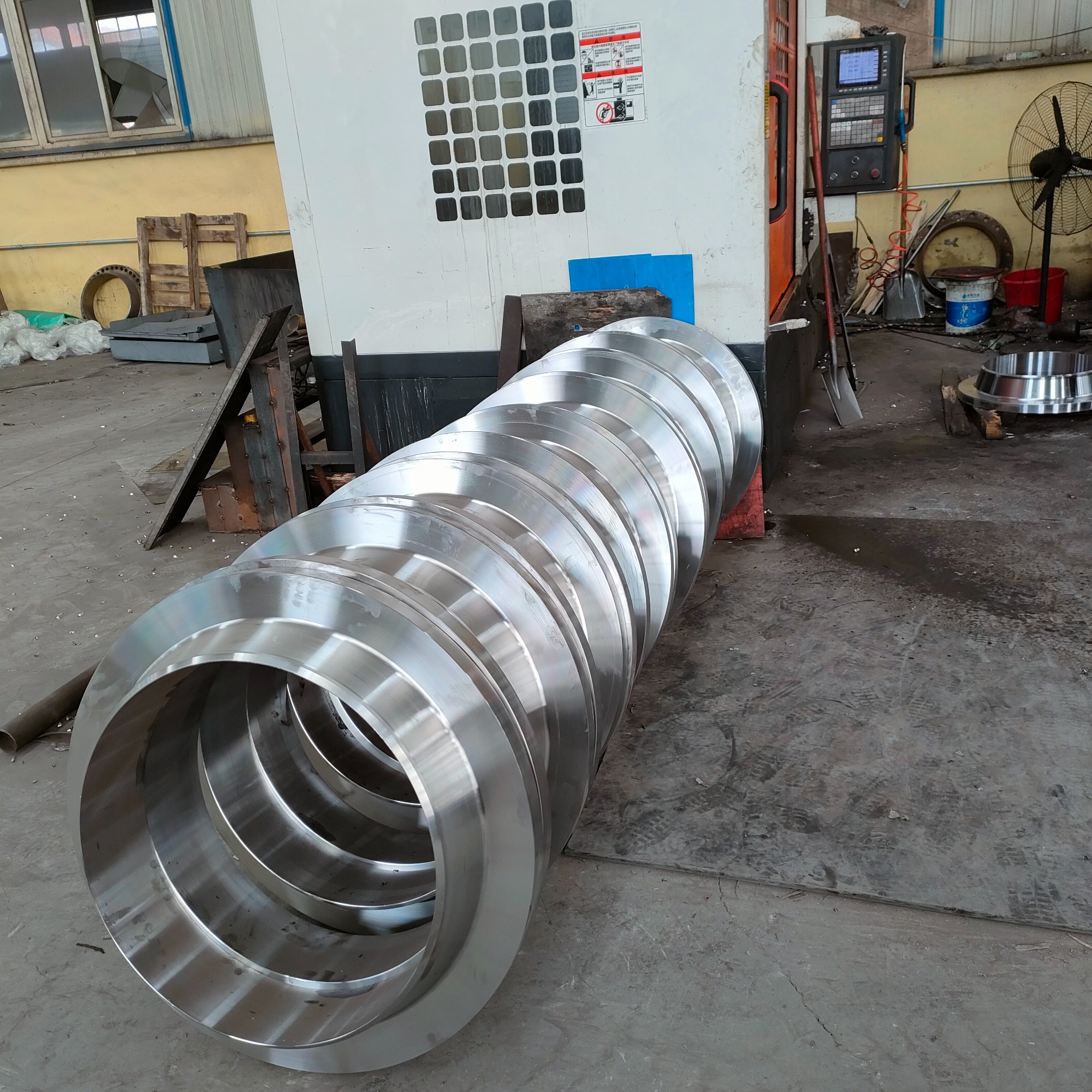 Analysis of Polishing Pre treatment on the Surface of Carbon Steel Flanges