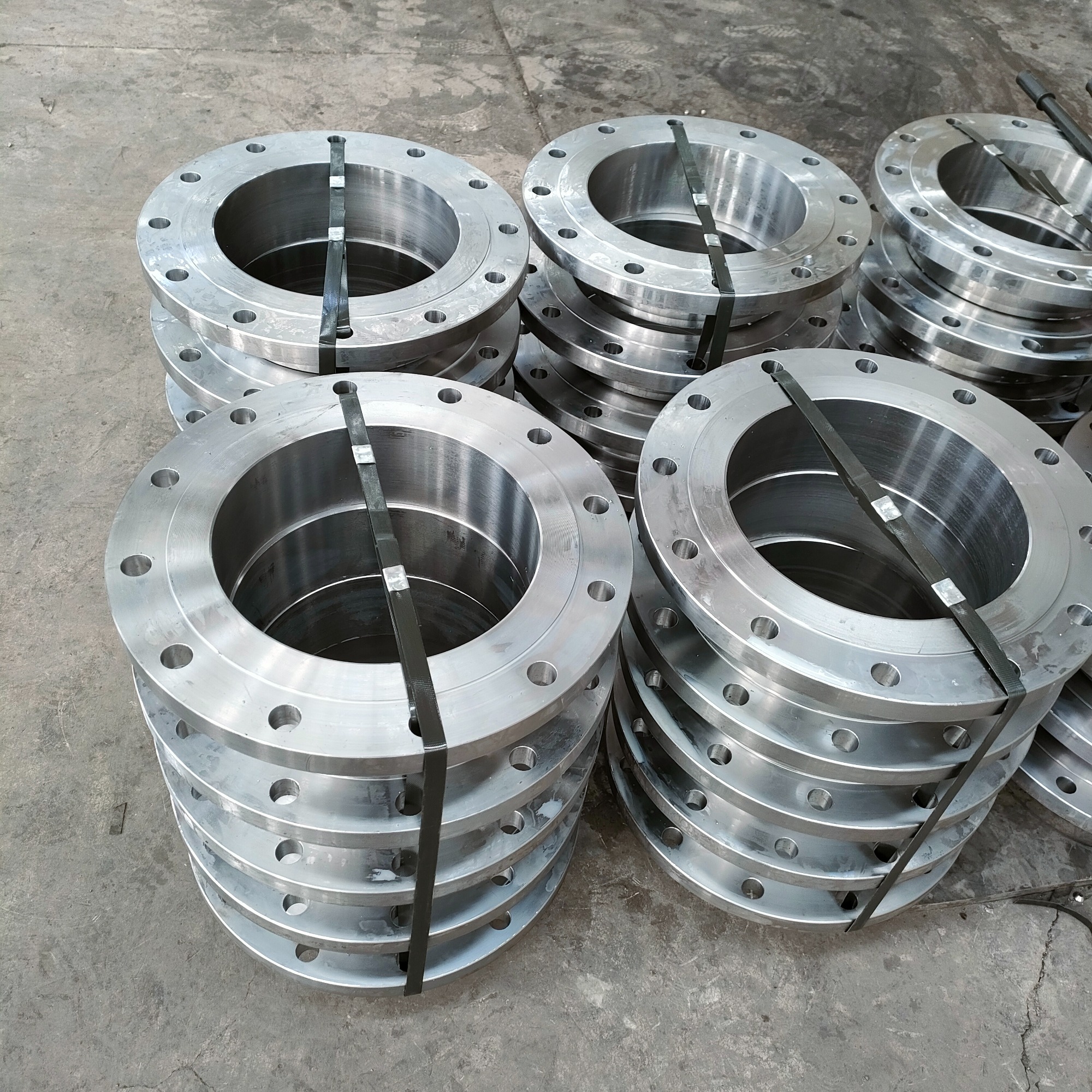Introduction to high-pressure carbon steel flanges