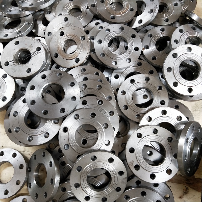 The production process of flanges