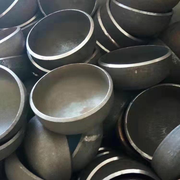Main types and characteristics of pipe caps