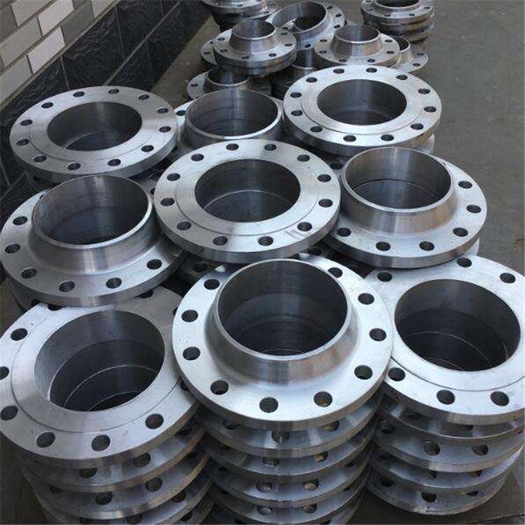 Socket Flanges vs Threaded Flanges