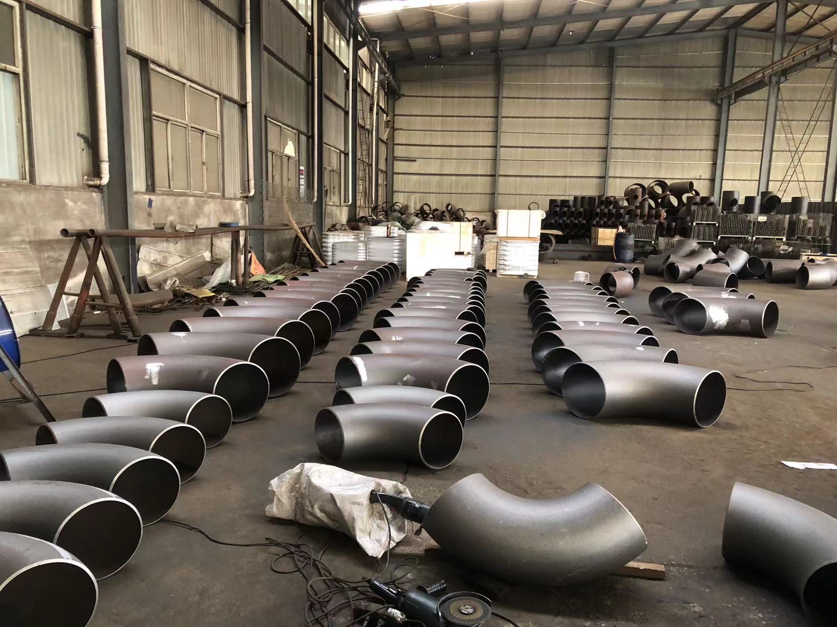 Types and Standards of Steel Butt-Welded Pipe Fittings