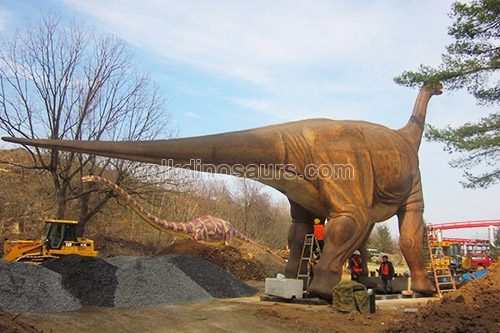 Dinosaurio animatrónico de Brachiosaurus de cuello largo artificial