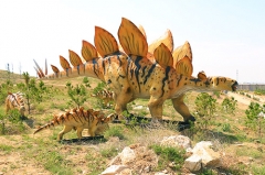 Dino Park Dinosaur Family of Stegosaur