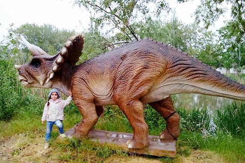 Real Size Dinosaur Sculpture Resin Dinosaur Model For Sale