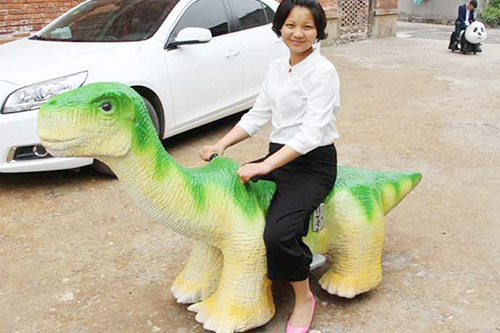 dinosaur toy you can ride