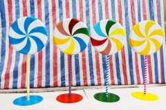 Modelo de caramelo colorido para exhibición al aire libre