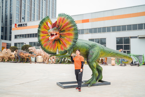 Dinosaurio del parque de atracciones más popular