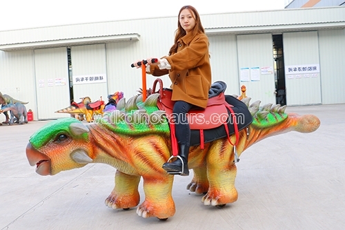 Ankylosaurus Walking Dinosaur Rides