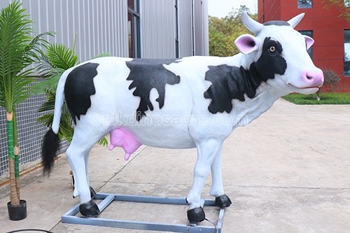 Animatronic Milk Cow