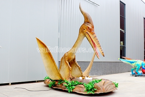 Animatronic Quetzalcoatlus