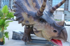 Dinosaur Animatronic Triceratops