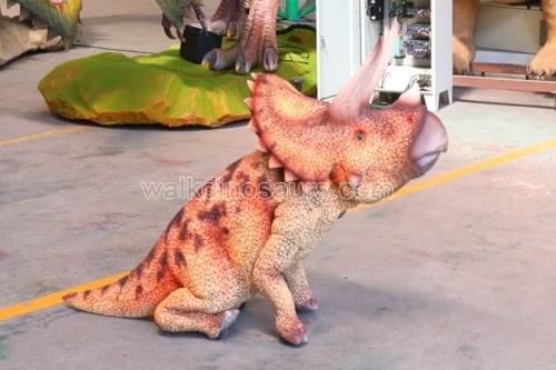 Customizable robotic baby dinosaur