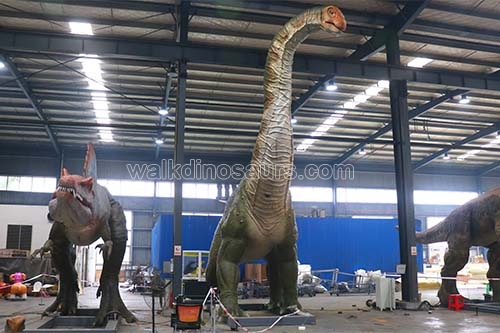 Can Talking Animatronic Dinosaur Titanosaurus