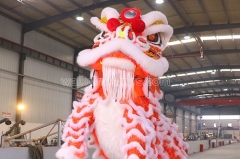 Dinosaurio del parque de atracciones más popular