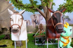 Dinosaurio del parque de atracciones más popular