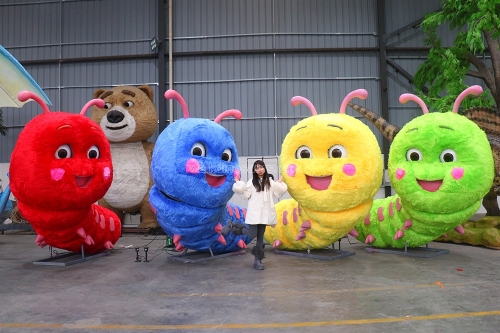 Dinosaurio del parque de atracciones más popular