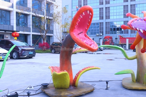 Animatronic Corpse Flower