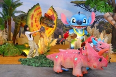 Dinosaurio del parque de atracciones más popular