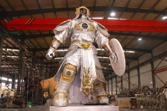 8m Giant Animatronic Warrior Model Realistic Animatronic Statue Stage Prop for Theme Park, Music Festival & Live Roadshow