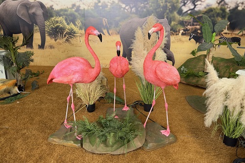 Life Size Animatronic Flamingo Realistic Silicone Bird Model 1.2m Moving Wings Head Sound for Shopping Mall Bird Park Decor
