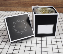 Paper Cosmetic Candles Perfume Packaging Boxes Magnetic Paper Packaging Box With Insert