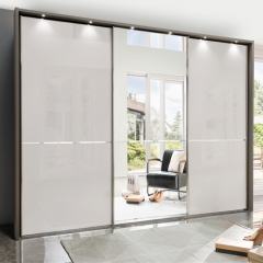 White mat painting sliding door with mirror cloest