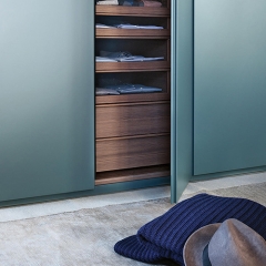 Lacquer casement wardrobe