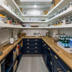 AC4206 - Walk-in pantry with navy blue counters