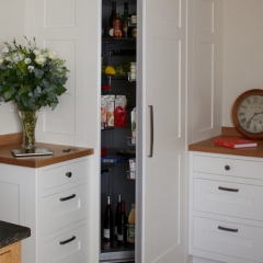 AC4201 - Corner Solid wood pantry