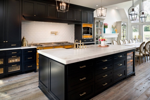 Tansitional full overlay door dark blue painted shaker kitchen