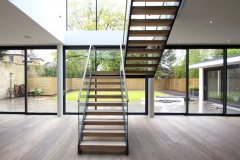 Modern double stringer staircase with wood tread and handrail allandmetal staircase and railings (3)