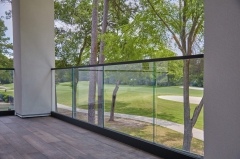 Aluminum u base channel glass railing with black coated for balcony