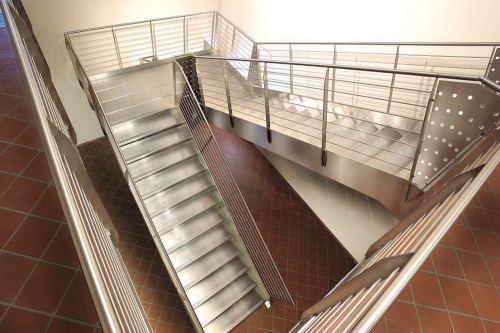 Full stainless steel double stringer straight staircase for commercial