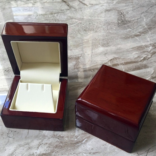 Timber Large Earring Box