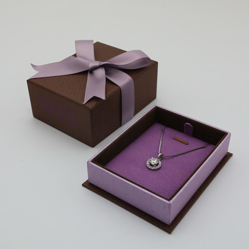 H90 Purple Ribbon Pendant Box