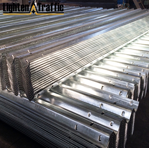 Lighten Traffic W Beam Metal Guardrail AASHTO M180