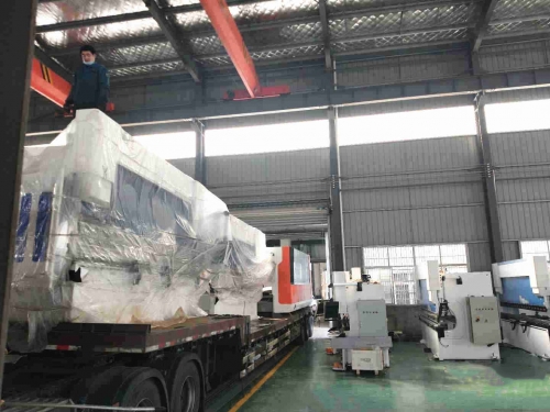 Shipment to Mexico-WE67K-125T/3200 DA66T press brake and 3300W laser cutting machine