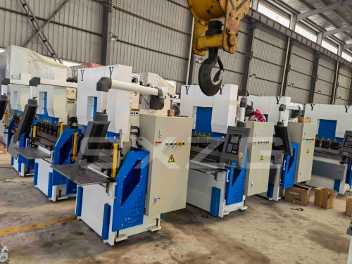 20T1000 DA41 Press brake machine Shipment to Poland