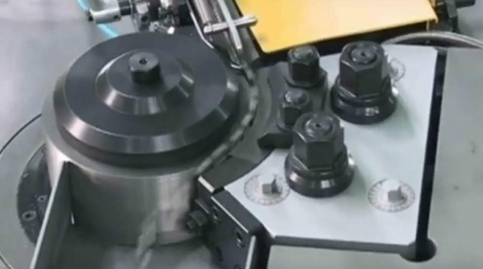 planetary thread rolling dies working on rolling machine