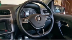 Wholesale Price Sports Volkswagen VW Upgraded and Modified Carbon Fiber Steering Wheel with LED Display Optional