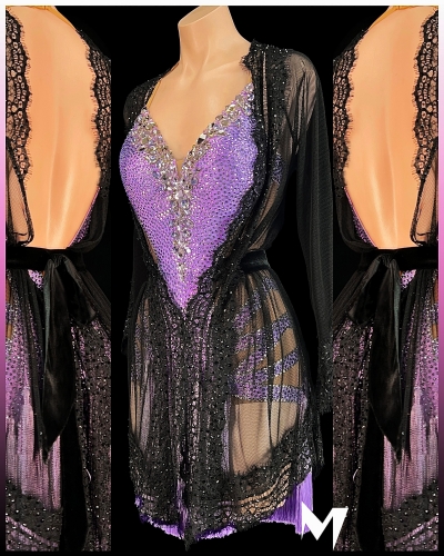 [PRE-OWNED] Lilac Fringe Dress with Black and White Interchangable Robes #S330