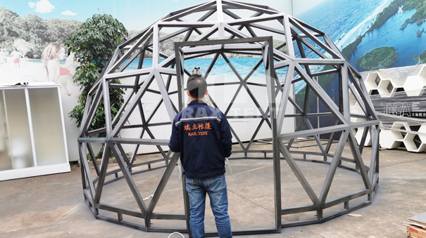 glass dome tent 