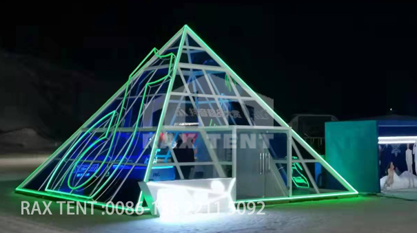 pyramid glass house for hotel