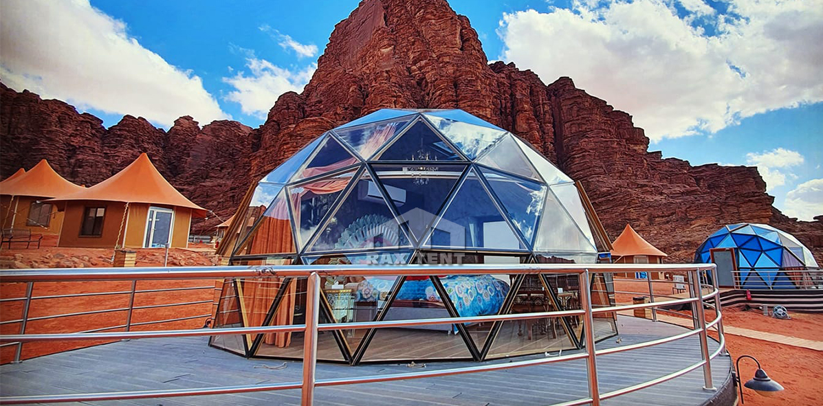 the glass dome tent in Jordan 