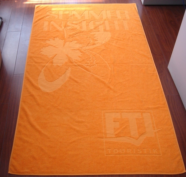 100% Cotton Embossed Jacquard Woven Custom Beach Towel